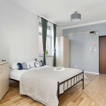 Unique For 4 People Close To The By Renters