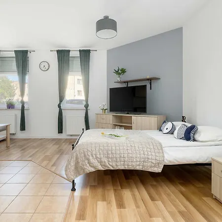 Apartamento Unique For 4 People Close To The By Renters